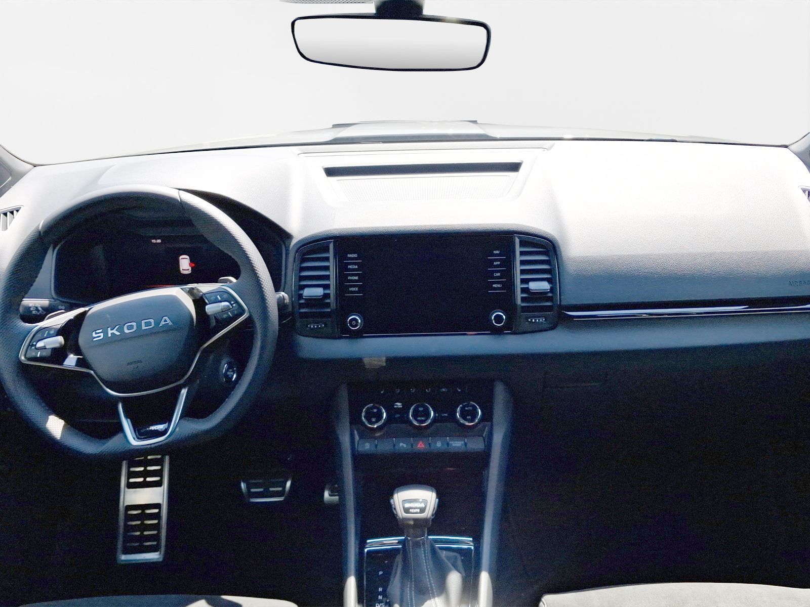 Skoda Karoq 2.0 TSI DSG 4x4 SPORTLINE LM19 LEDER MATRI