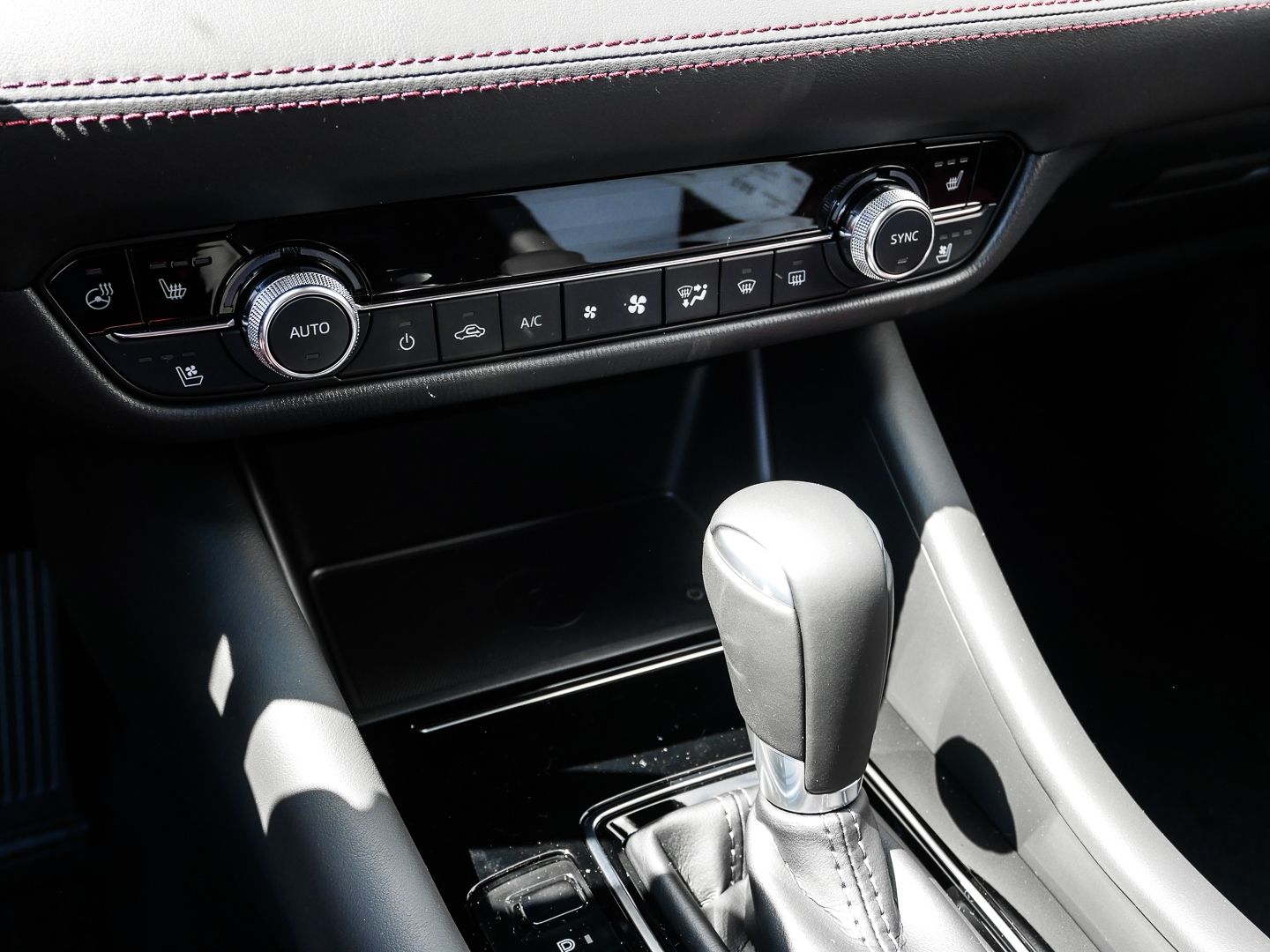 Mazda 6 SK 2023 2.5L SKYACTIV-G 194FWD 6AT HOMURA HUD