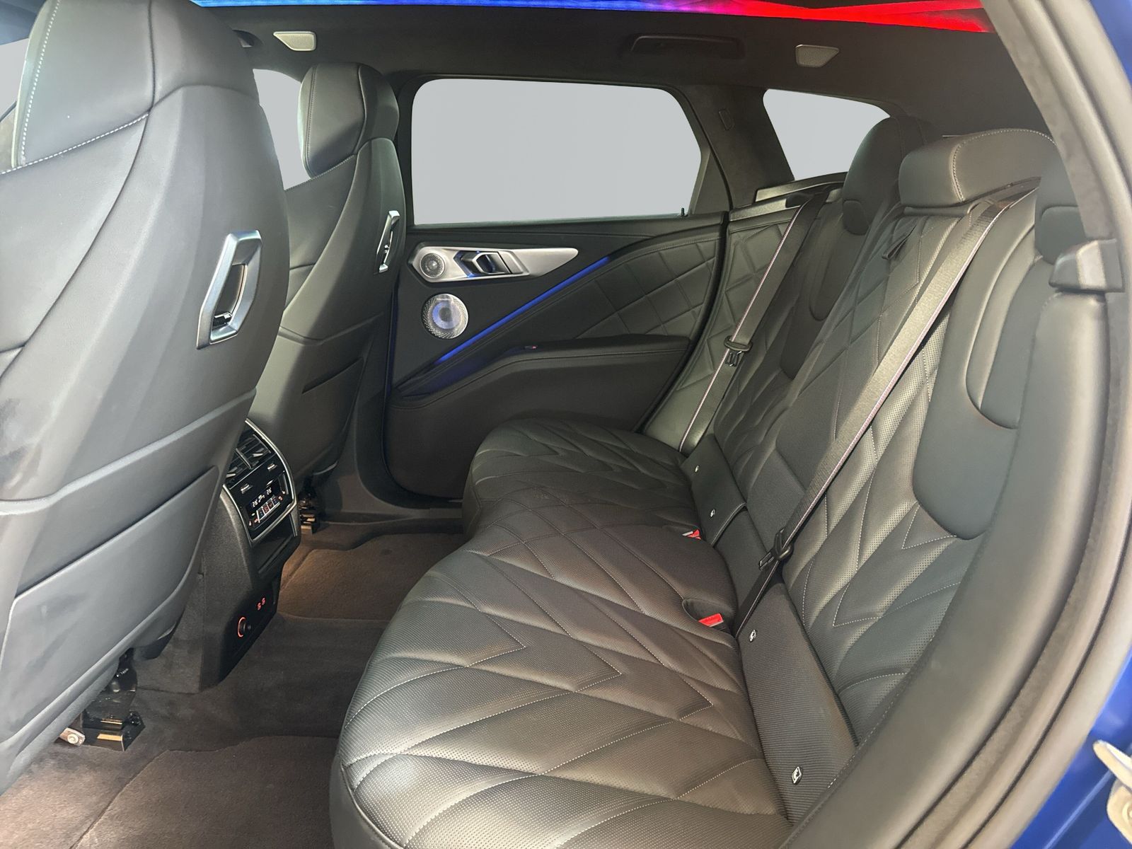 BMW XM 1.132€ netto/mtl.*23"*Frozen*Individual*Marin
