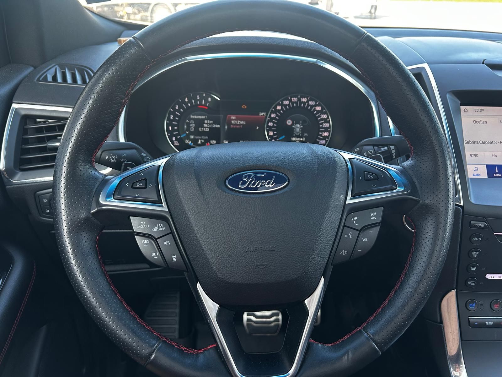 Ford Edge 2.0 EcoBlue ,Aut. ST-Line,AHK,Pano, B&O,4x4