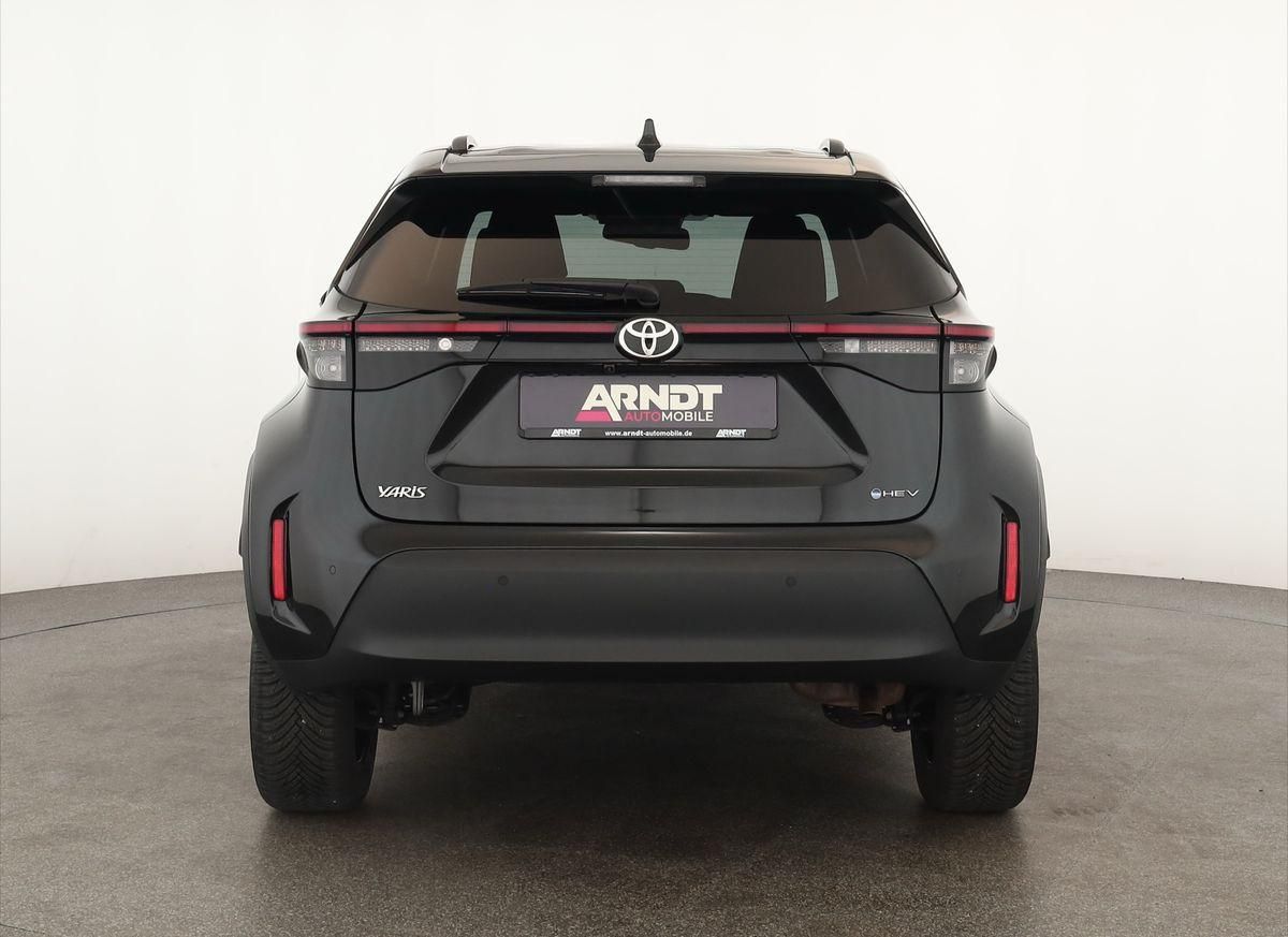 Toyota Yaris Cross CVT Team D LED Navi SHZ iACC Kam 17"