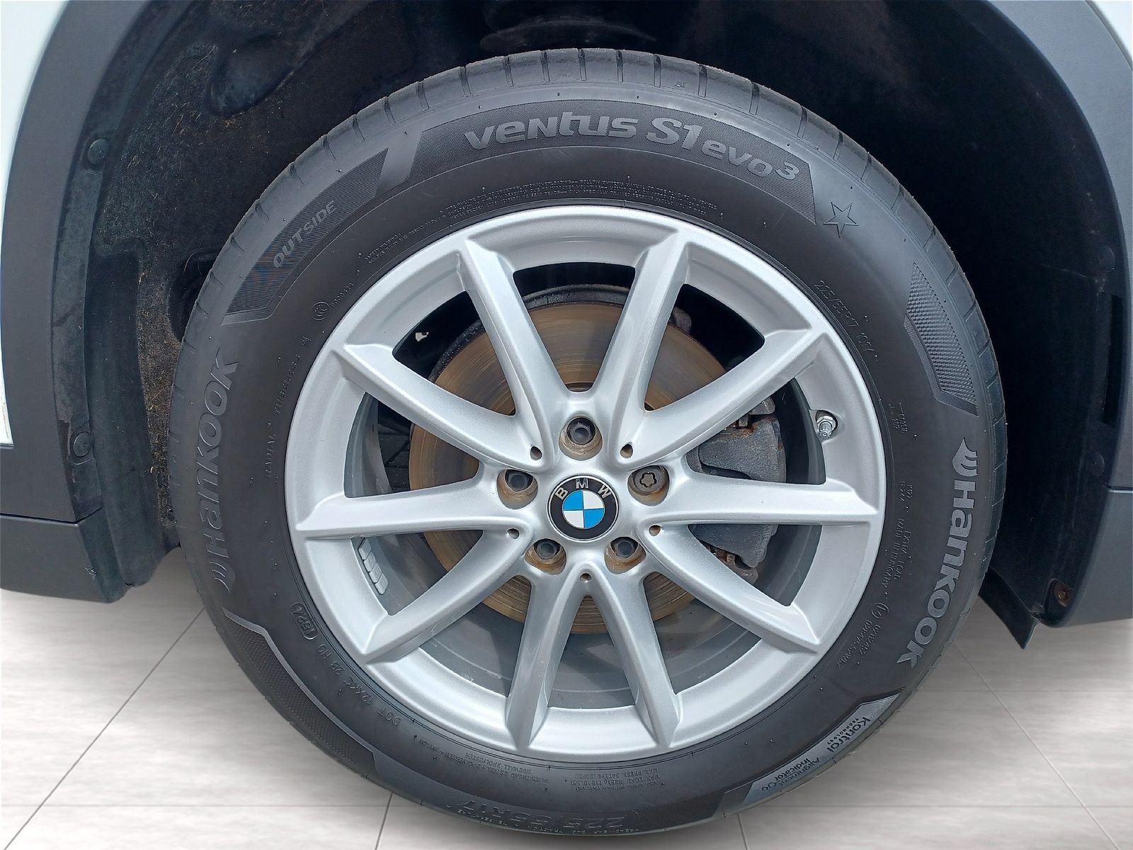 BMW X1 xDrive18d Advantage - Samsaru's Car Outlet