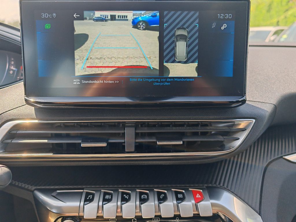 Peugeot 3008 PureTech 130 EAT8 - Samsaru's Car Outlet