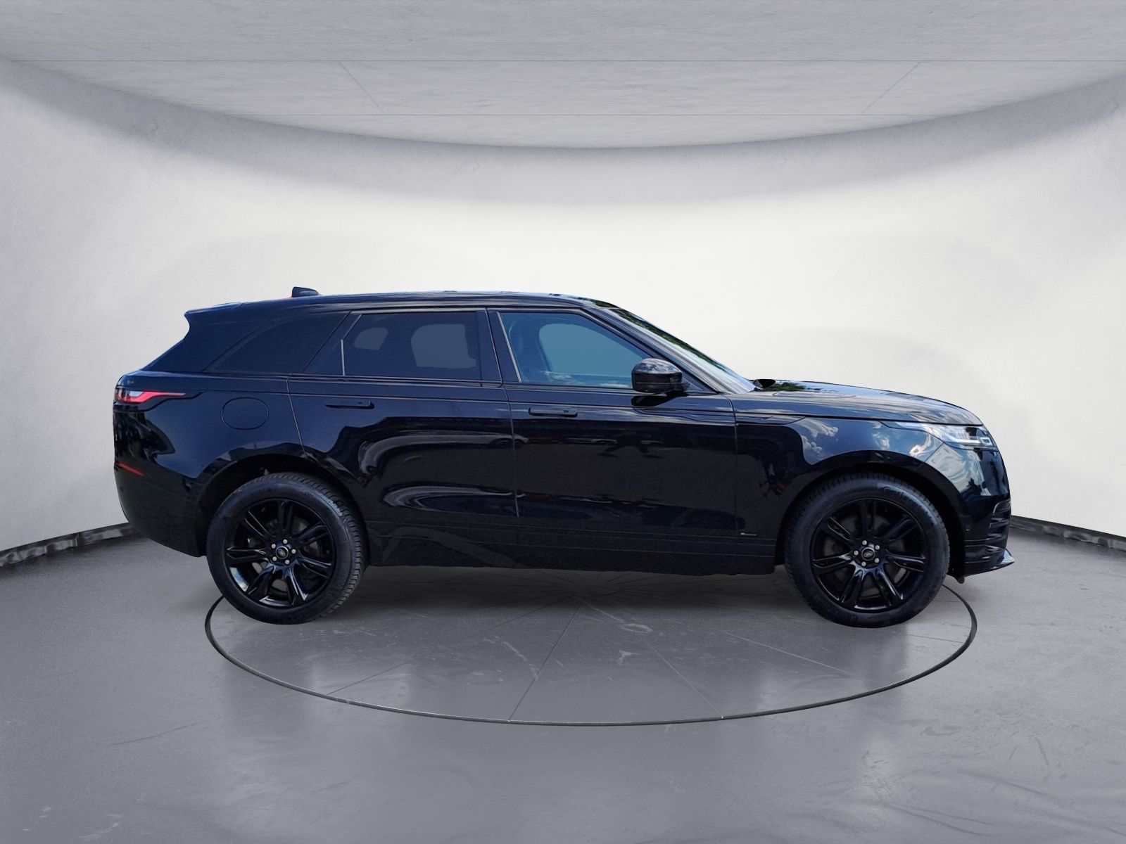 Range Rover Velar P400e R-Dynamic - Samsaru's Car Outlet