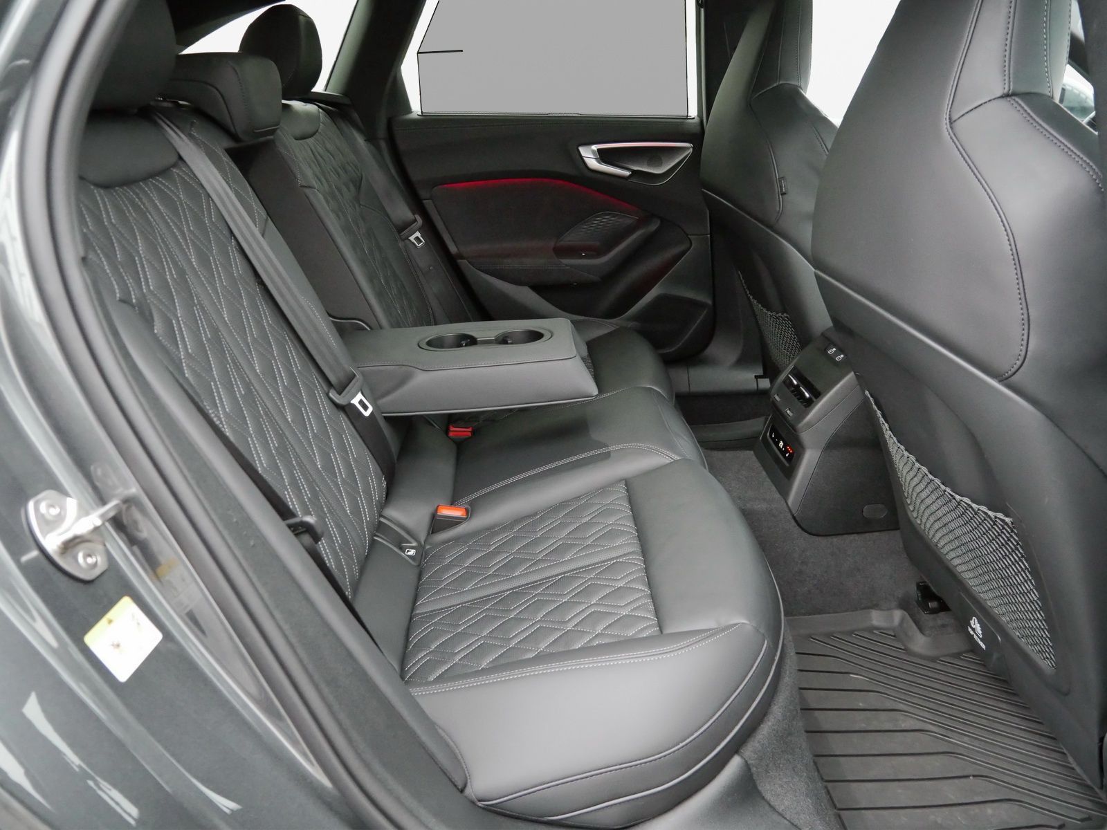 Audi A5 Avant 40 TDI qu. S line AHK*B&O*Massage*Matri