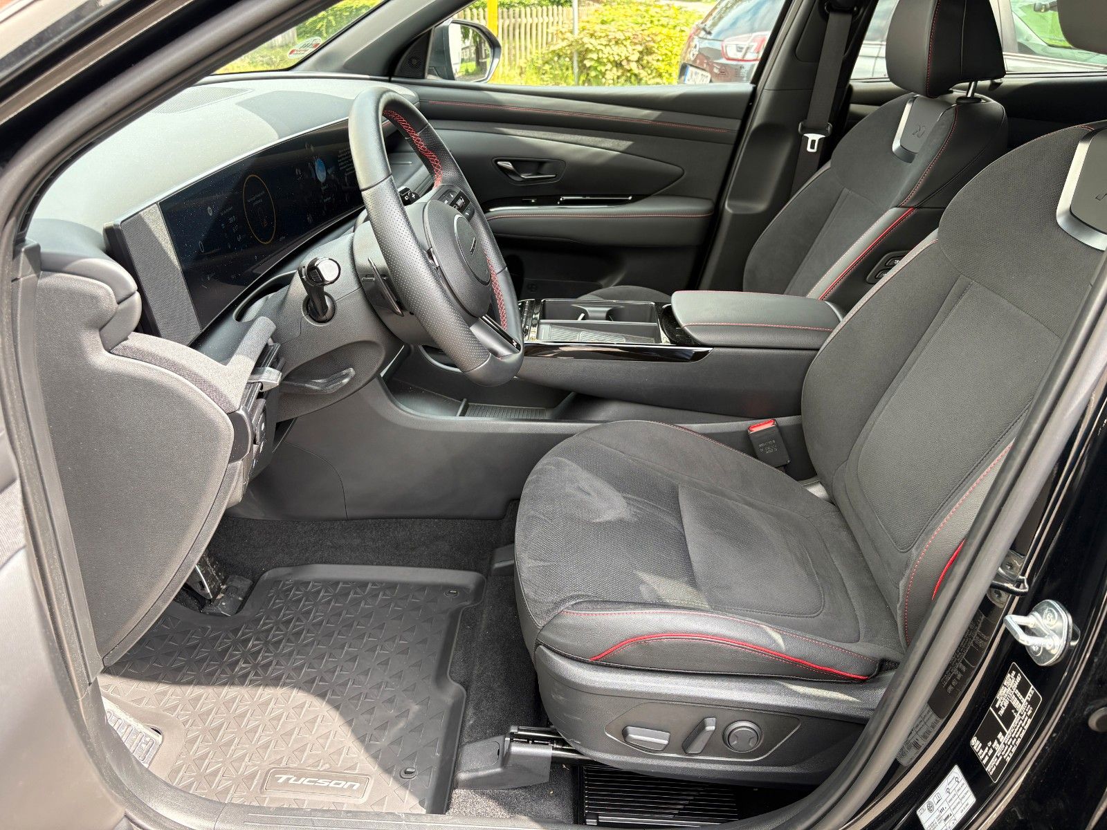Hyundai Tucson N Line HEV - Samsaru's Car Outlet