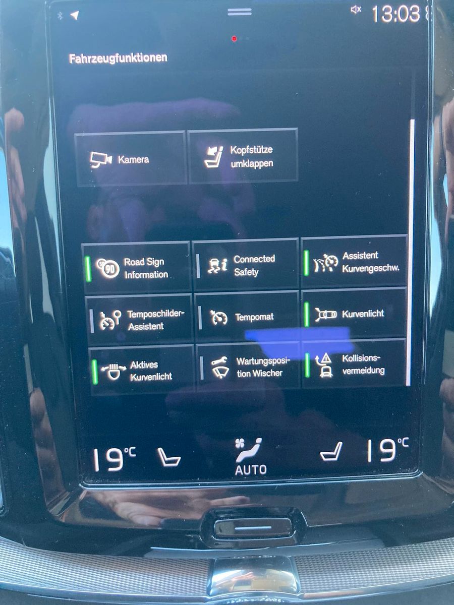 Volvo XC 60 B4 Inscription AWD - Samsaru's Car Outlet