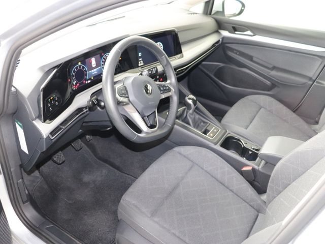 Volkswagen Golf VIII Variant Life 1.5 TSI - Samsaru's Car Outlet