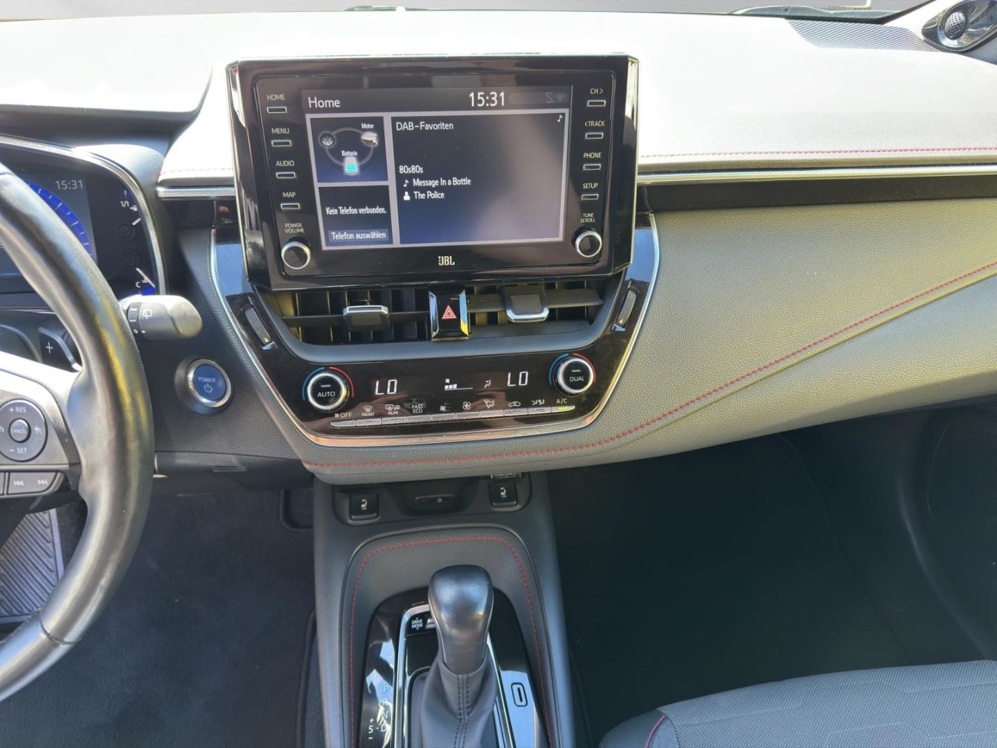 Toyota Corolla 2.0 Hybrid Lounge - Samsaru's Car Outlet