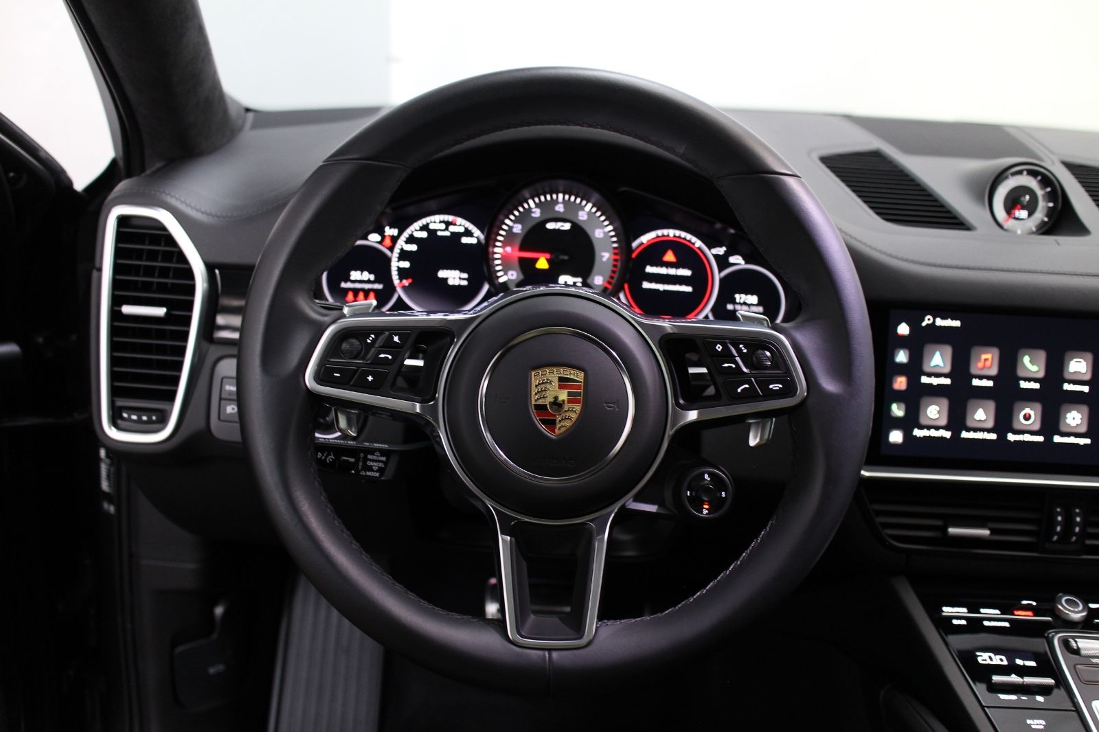 Porsche Cayenne Coupe GTS InnoDrive HeadUp Softclose