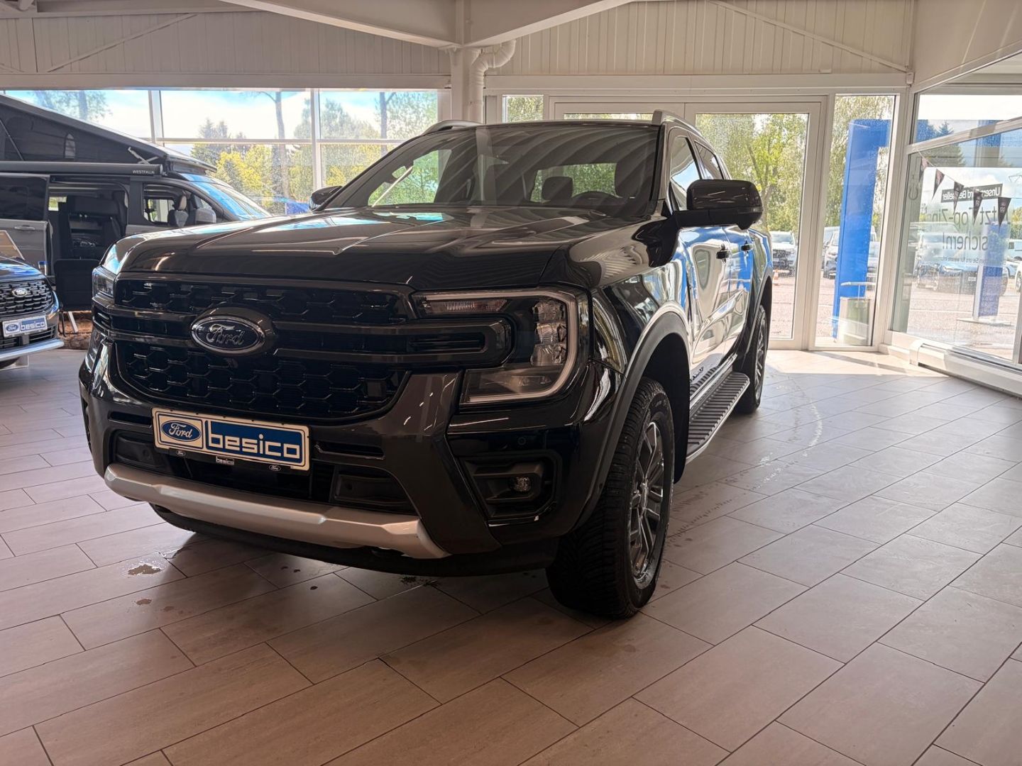 Ford Ranger Wildtrak DoKa e-4WD+AHK+PDC+DAB+NAV+BLIS+