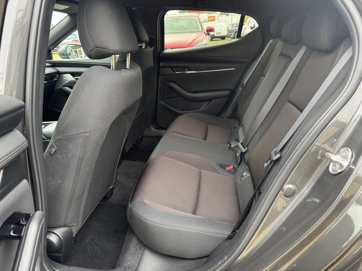 Mazda 3 2.5 140PS AT Exclusive-line Matrix 360° NAVI