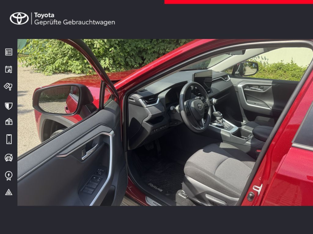 Toyota RAV 4 2.5 4x2 Hybrid Team Deutschland