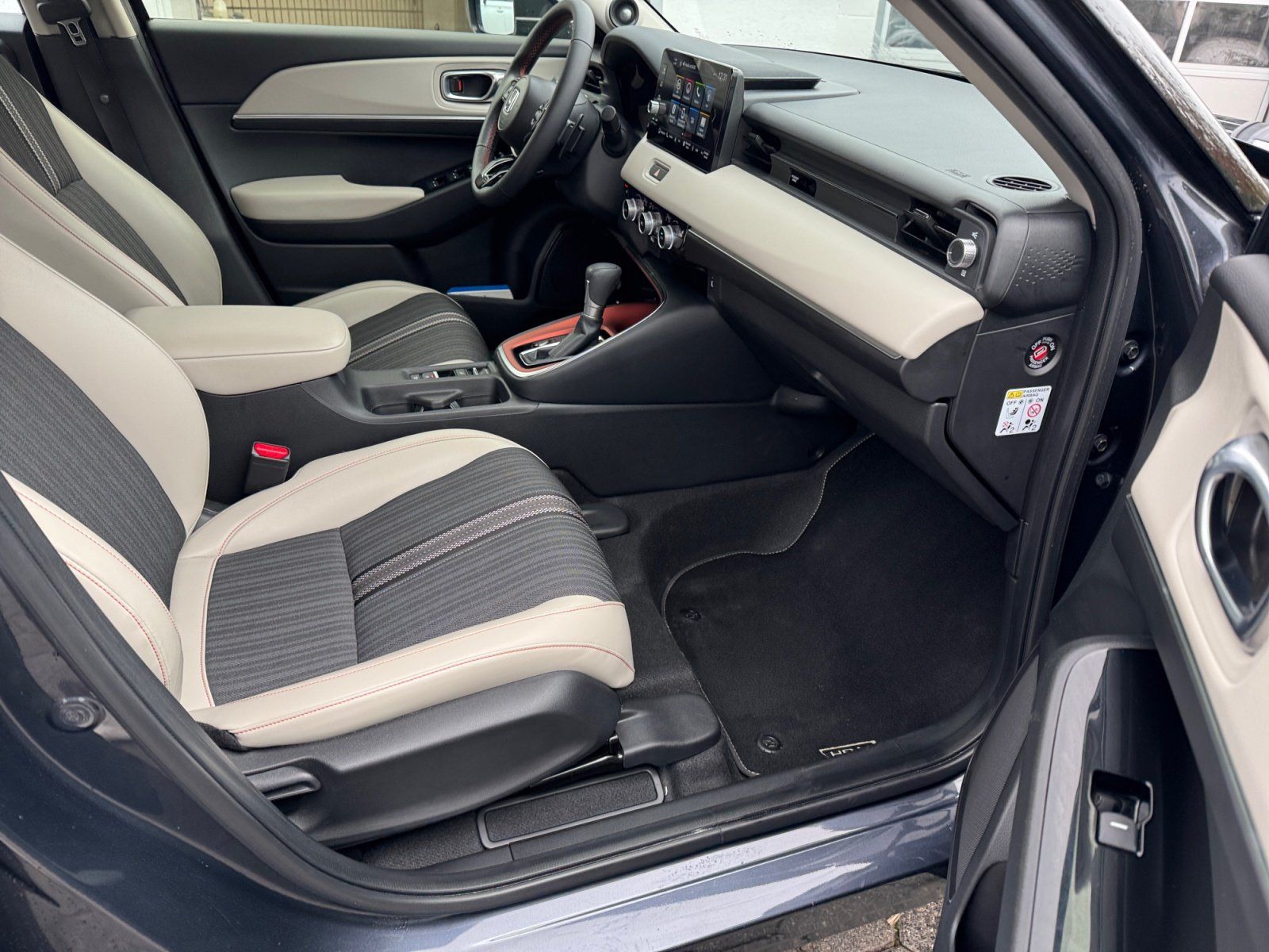 Honda HR-V 1.5 i-MMD Advance Style RÜCKFAHRKAMERA + PD