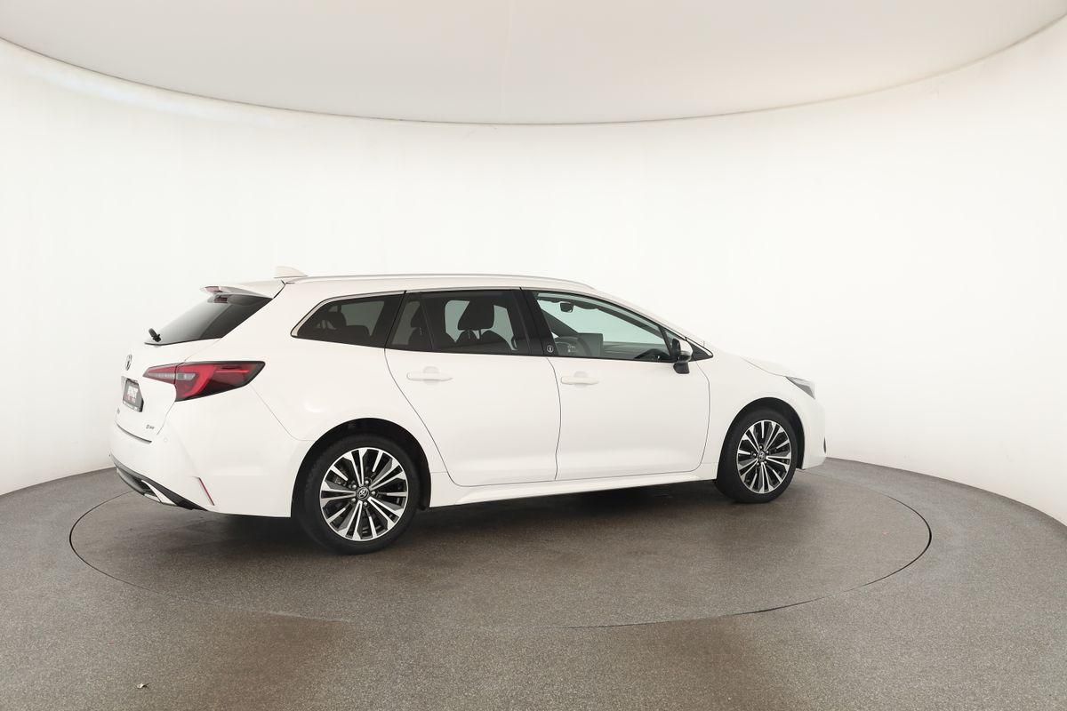 Toyota Corolla Touring Sports 2.0 CVT Team D Navi Kam