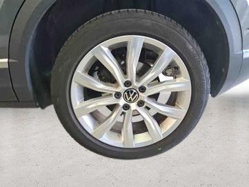 Volkswagen T-Roc 1.5 TSI Style - Samsaru's Car Outlet