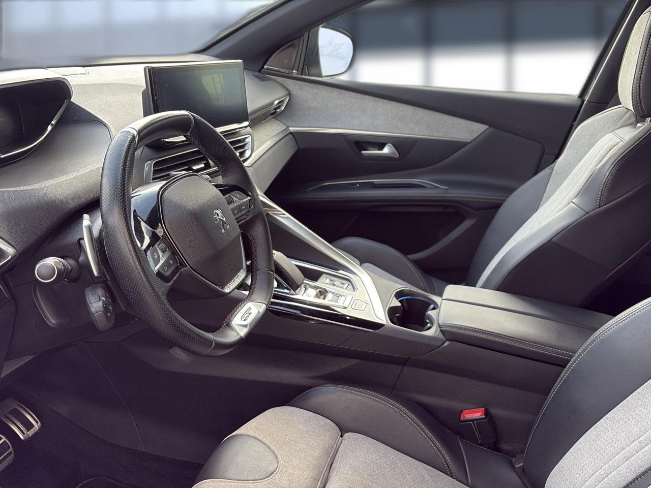Peugeot 3008 Hybrid4 300 GT Kamera Focal Keyless AHK LED
