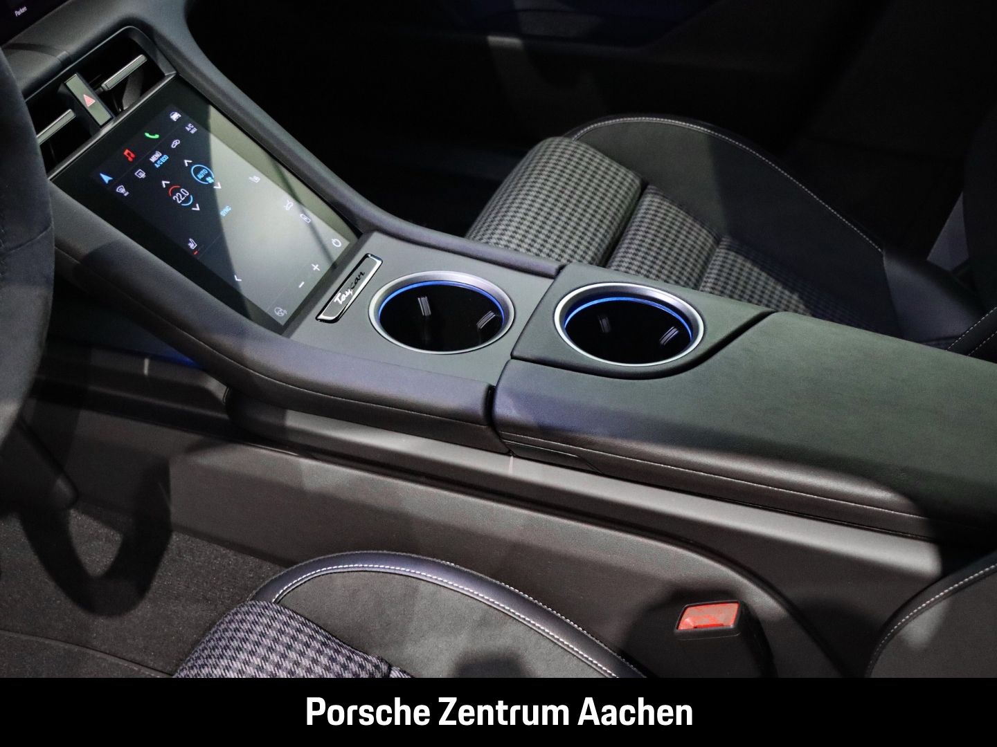 Porsche Taycan 4 Cross Turismo Surround-View LED-Matrix