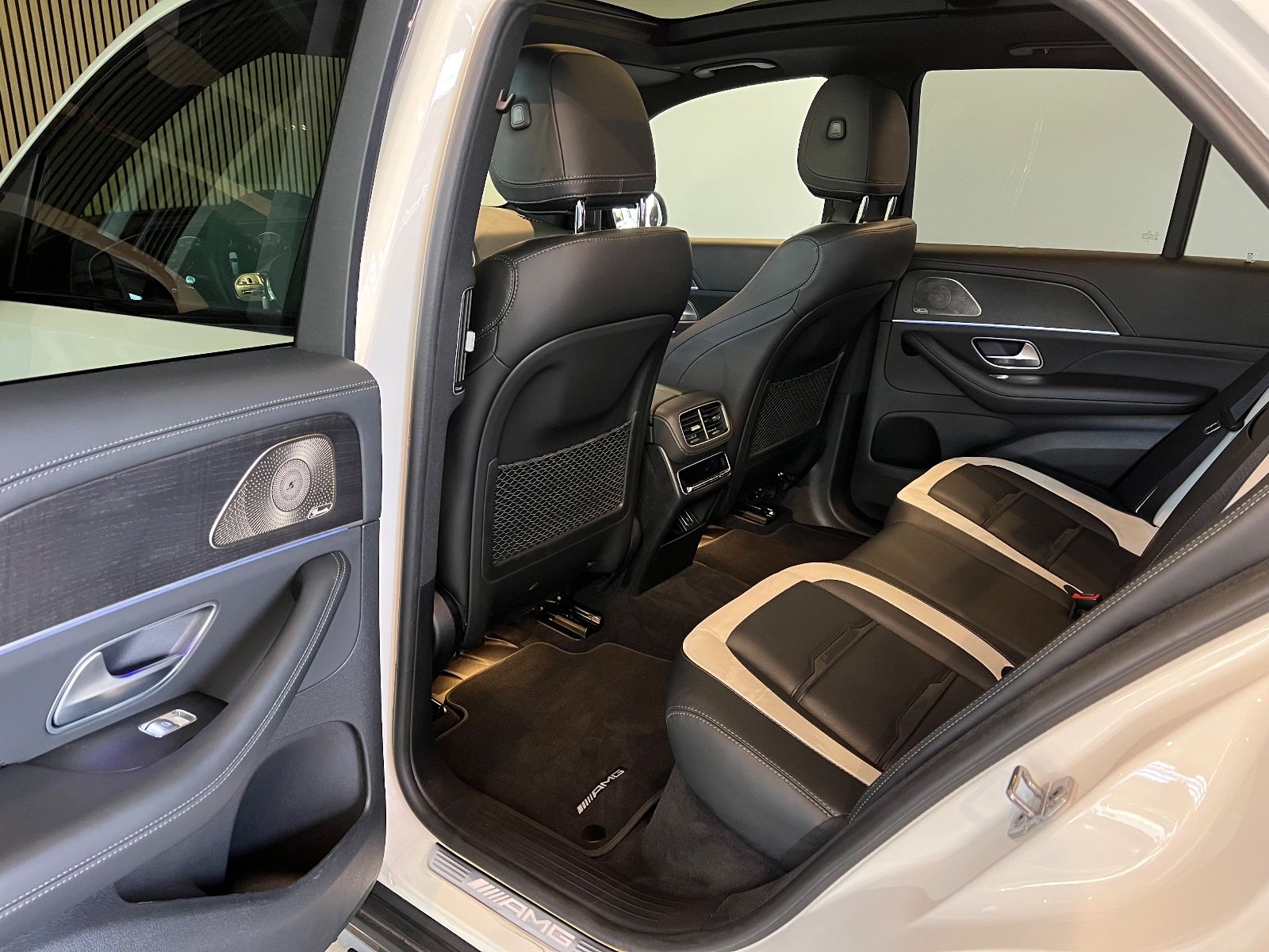 Mercedes-Benz GLE 63s AMG *PANO/MASSAGE/AHK/HUD/NIGHT/FULL/VAT