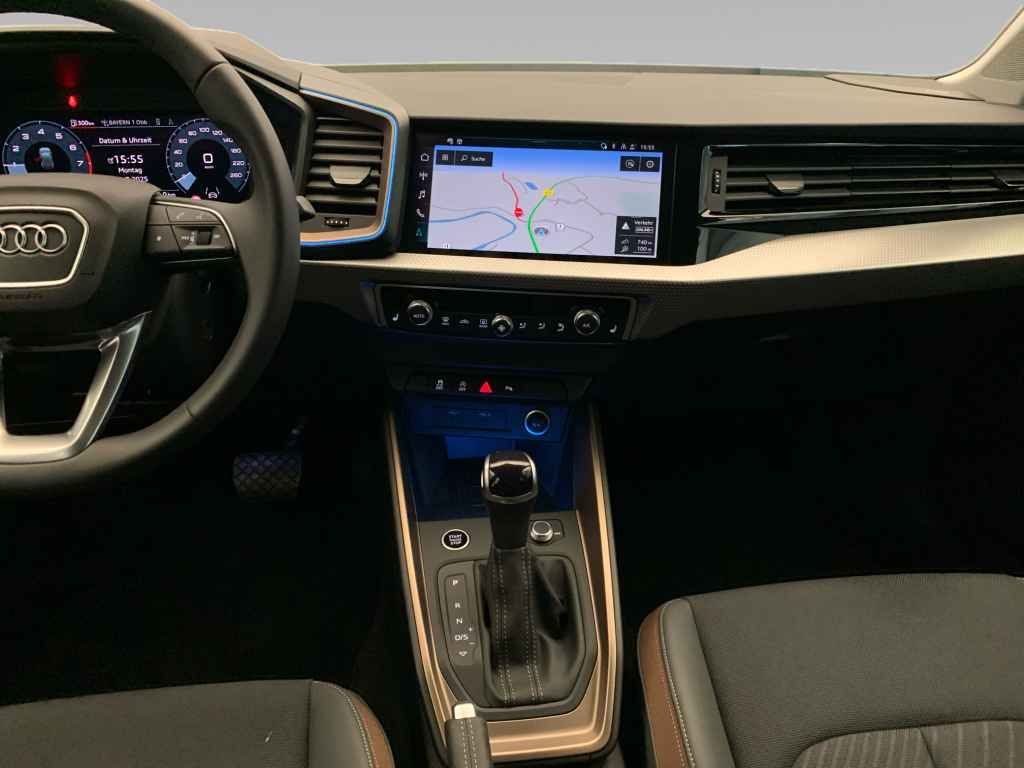 Audi A1 Sportback 30 TFSI S line S tronic - Samsaru's Car Outlet