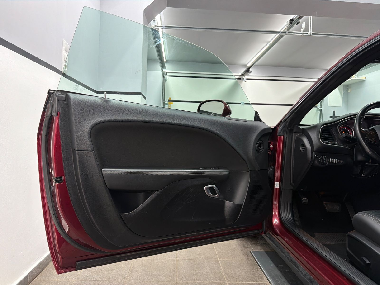 Dodge Challenger R/T 5.7 V8/Octane-Red/Carplay/20"