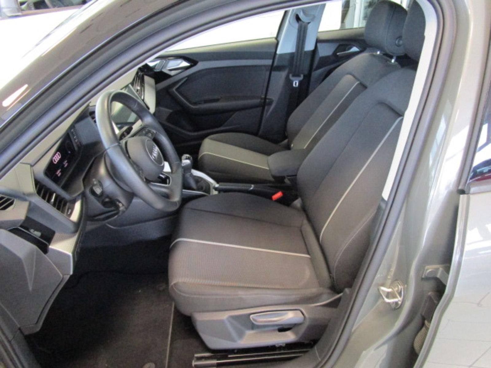 Audi A1 Sportback 30 TFSI S line - Samsaru's Car Outlet