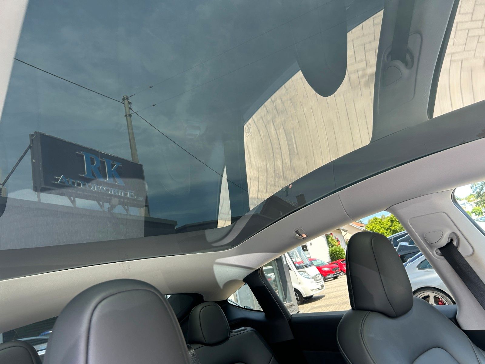Tesla Model Y Performance Dual AWD