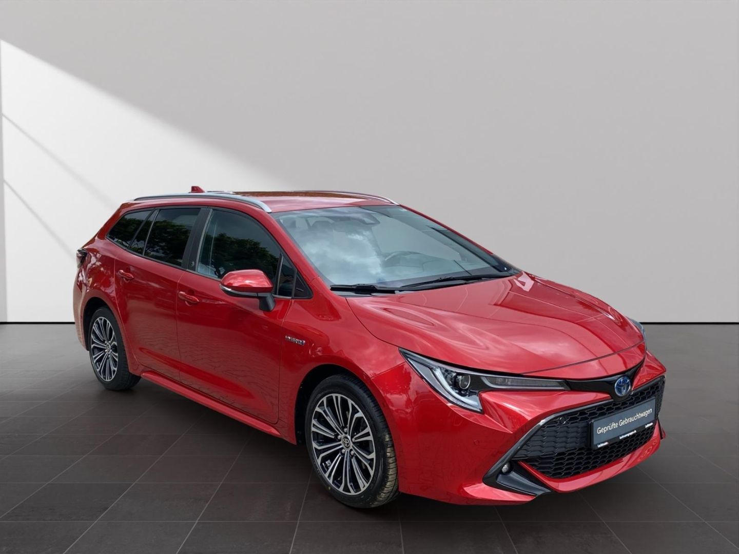 Toyota Corolla 1.8 TS Hybrid - Samsaru's Car Outlet