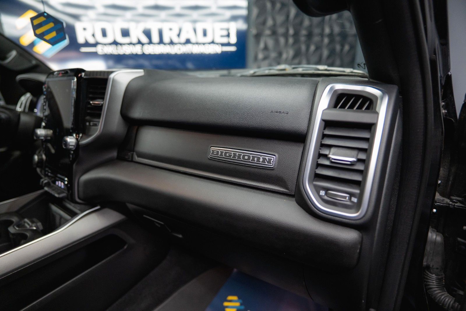 Dodge RAM 3.0 MY 25 TWIN TURBO Offroad Night ACC 19%