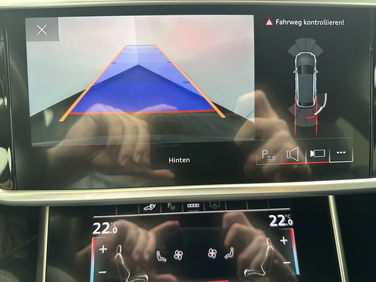 Audi A6 Avant 55 TFSI e Qu S-Line NAV+MATRIX+AHK+20ZO