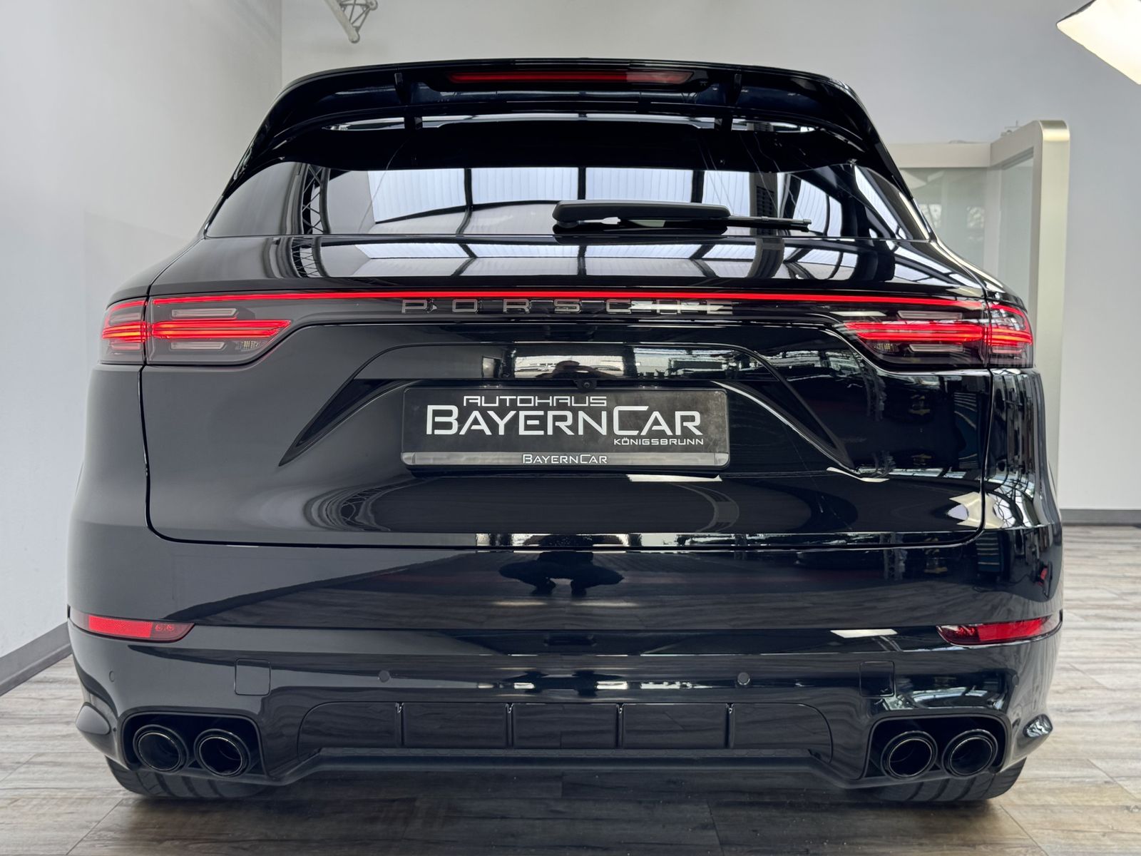 Porsche Cayenne E-Hybrid Platinum Sport Design 22Z ACC