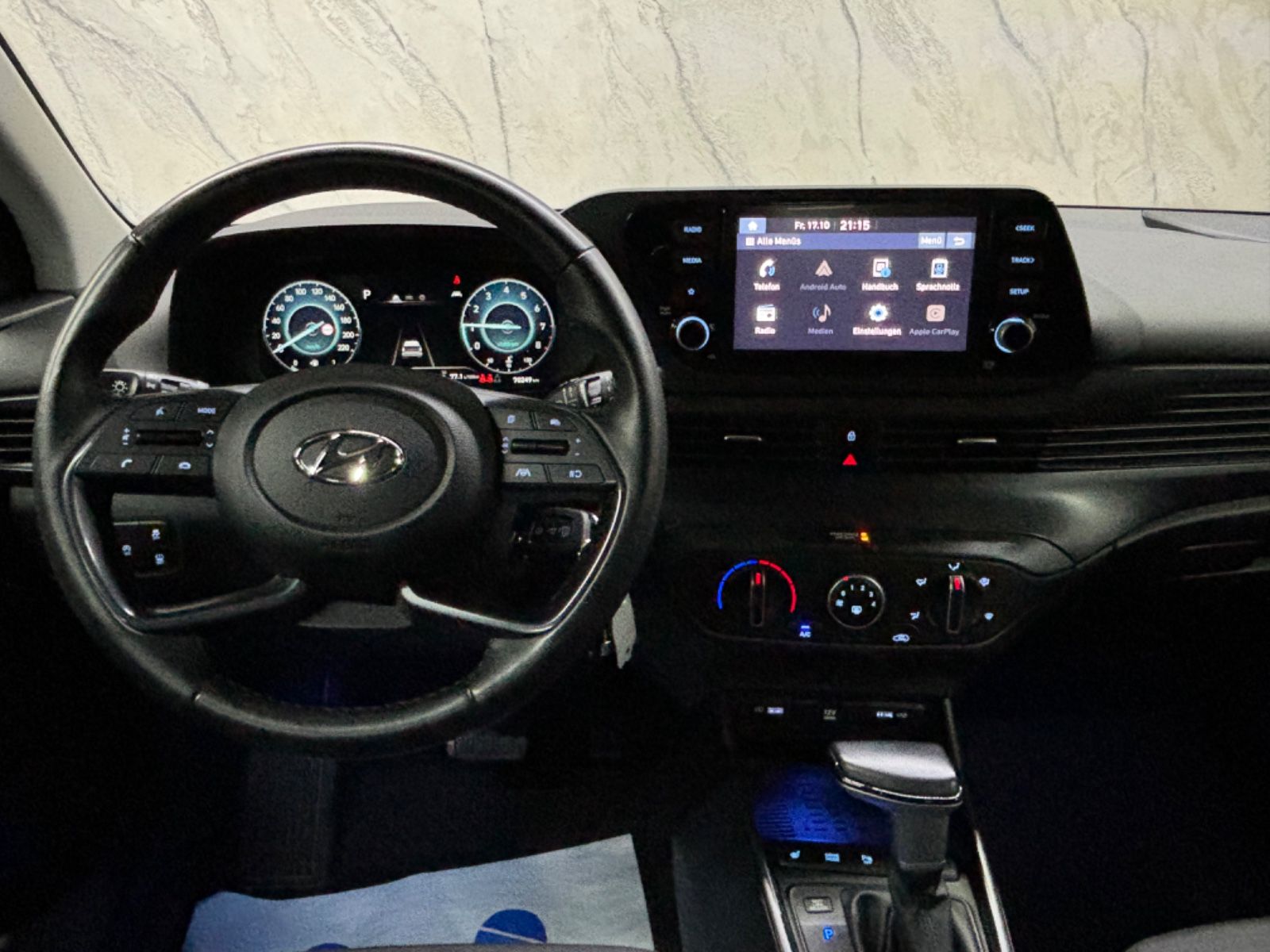 Hyundai i20 Trend Mild-Hybrid+Navi+1.Hand+MwSt.