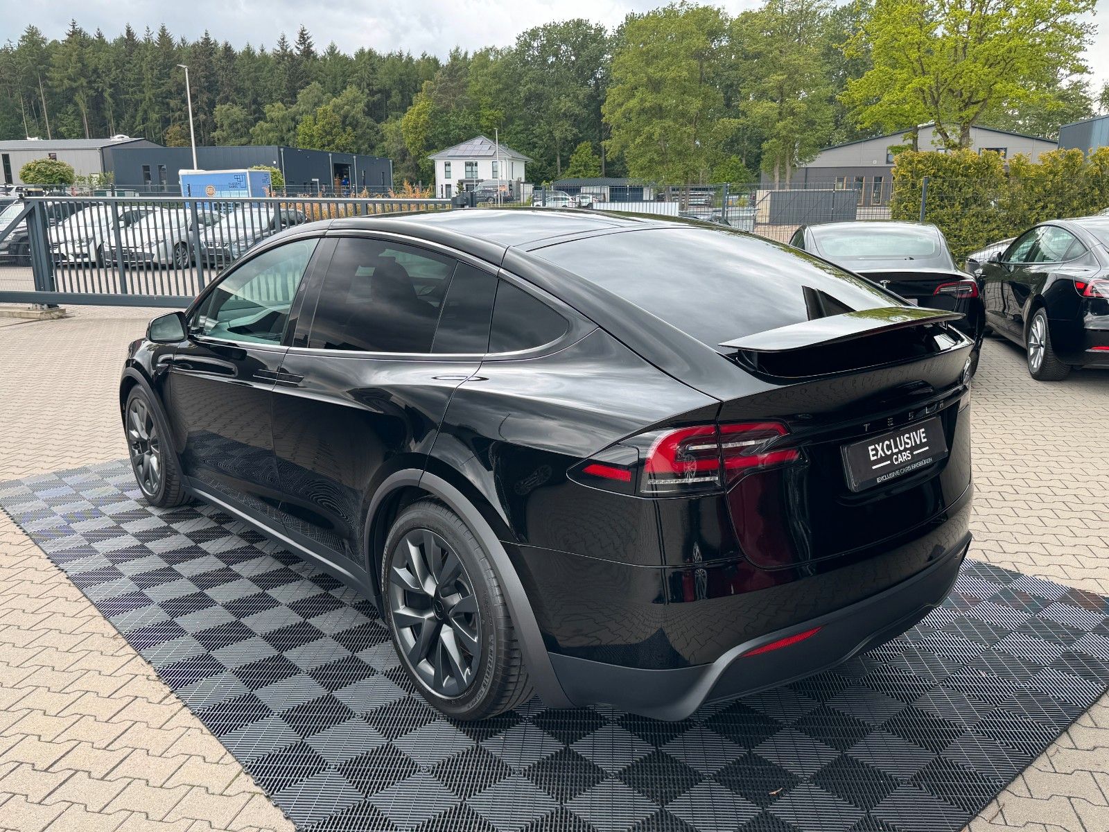 Tesla MODEL X PALLADIUM |  HW 4 USS | 6 SEATER |