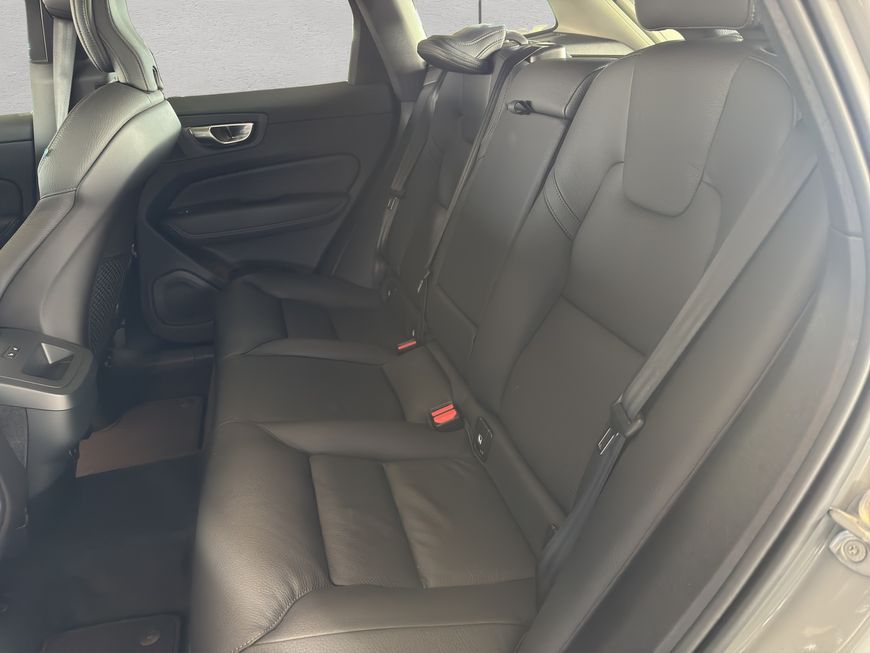 Volvo XC60 B5 B AWD Core