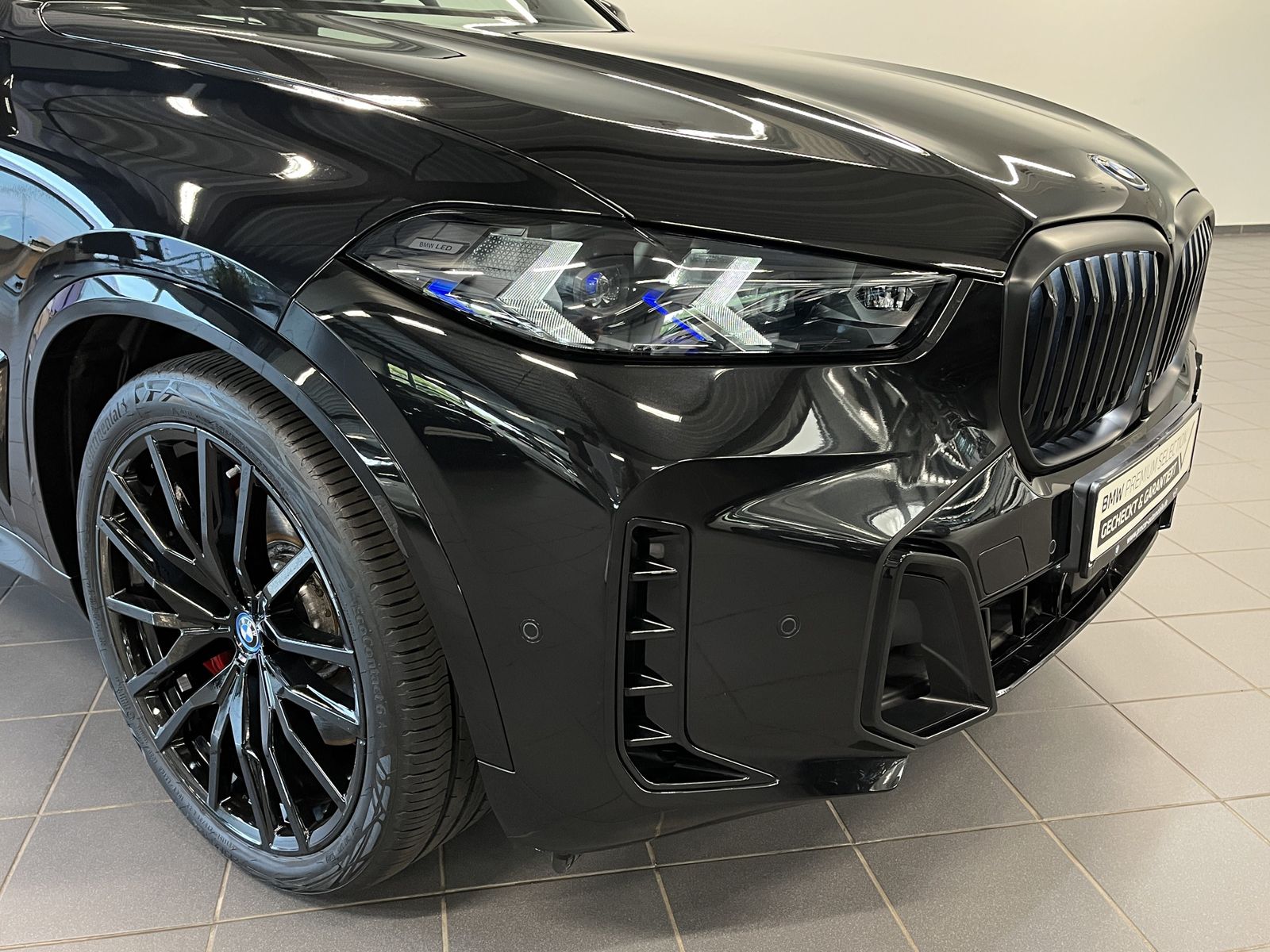 BMW X5 xDrive50e M Sport HUD PANO AHK 360°KAM RFK