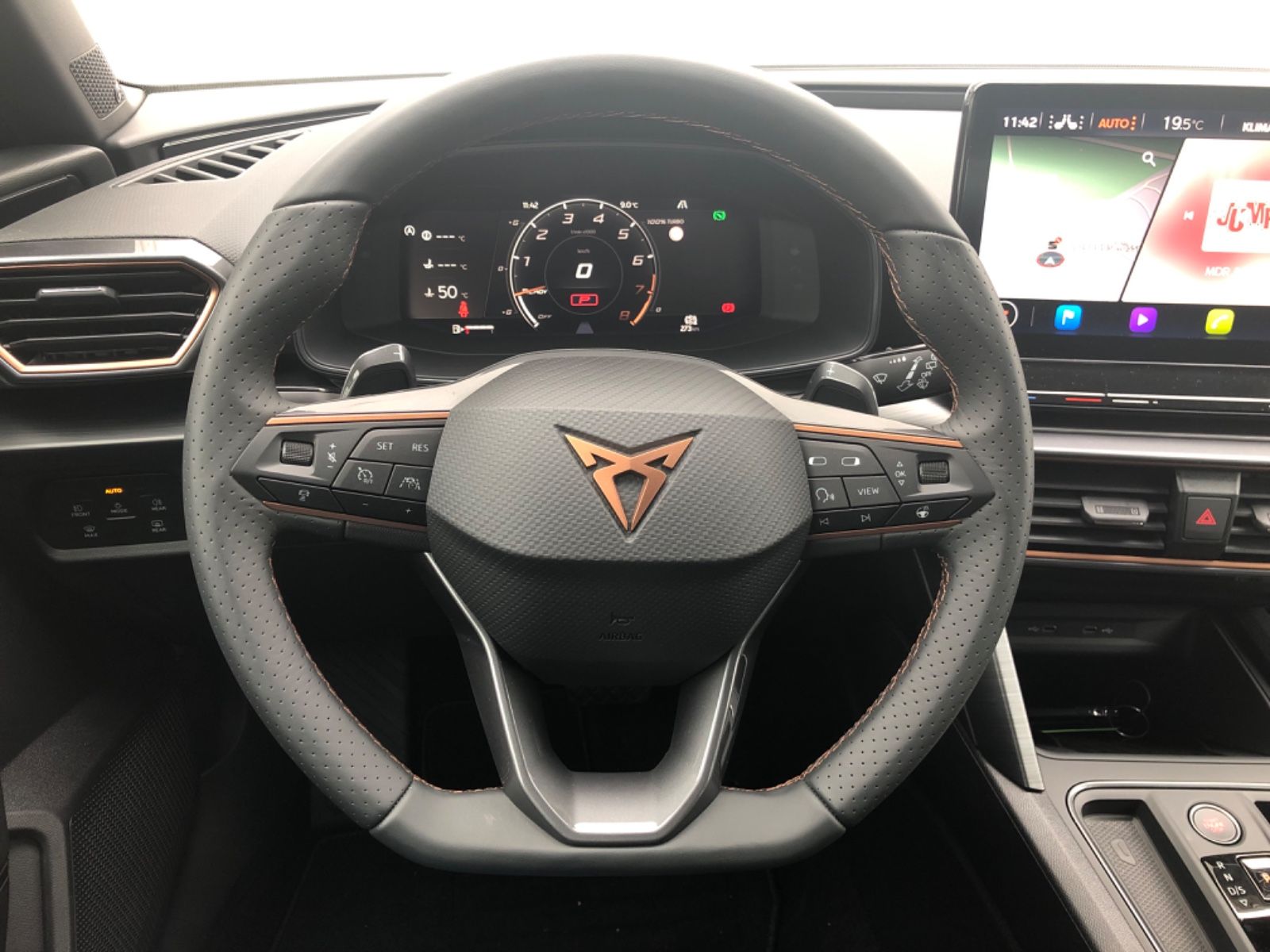 Cupra Leon Sportstourer 1.5 eTSI ACT DSG - Samsaru's Car Outlet