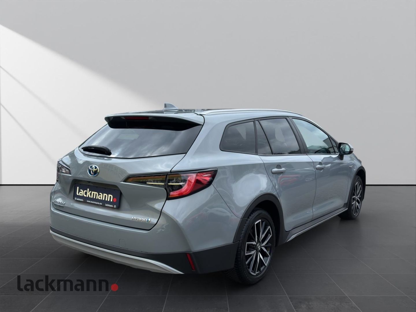 Toyota Corolla 1.8 Hybrid TS - Samsaru's Car Outlet