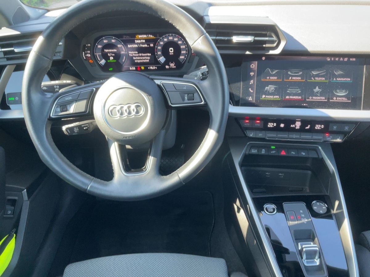 Audi A3 Sportback 40 TFSI e S-TR PDC+ACC+B&O+PANO+SHZ