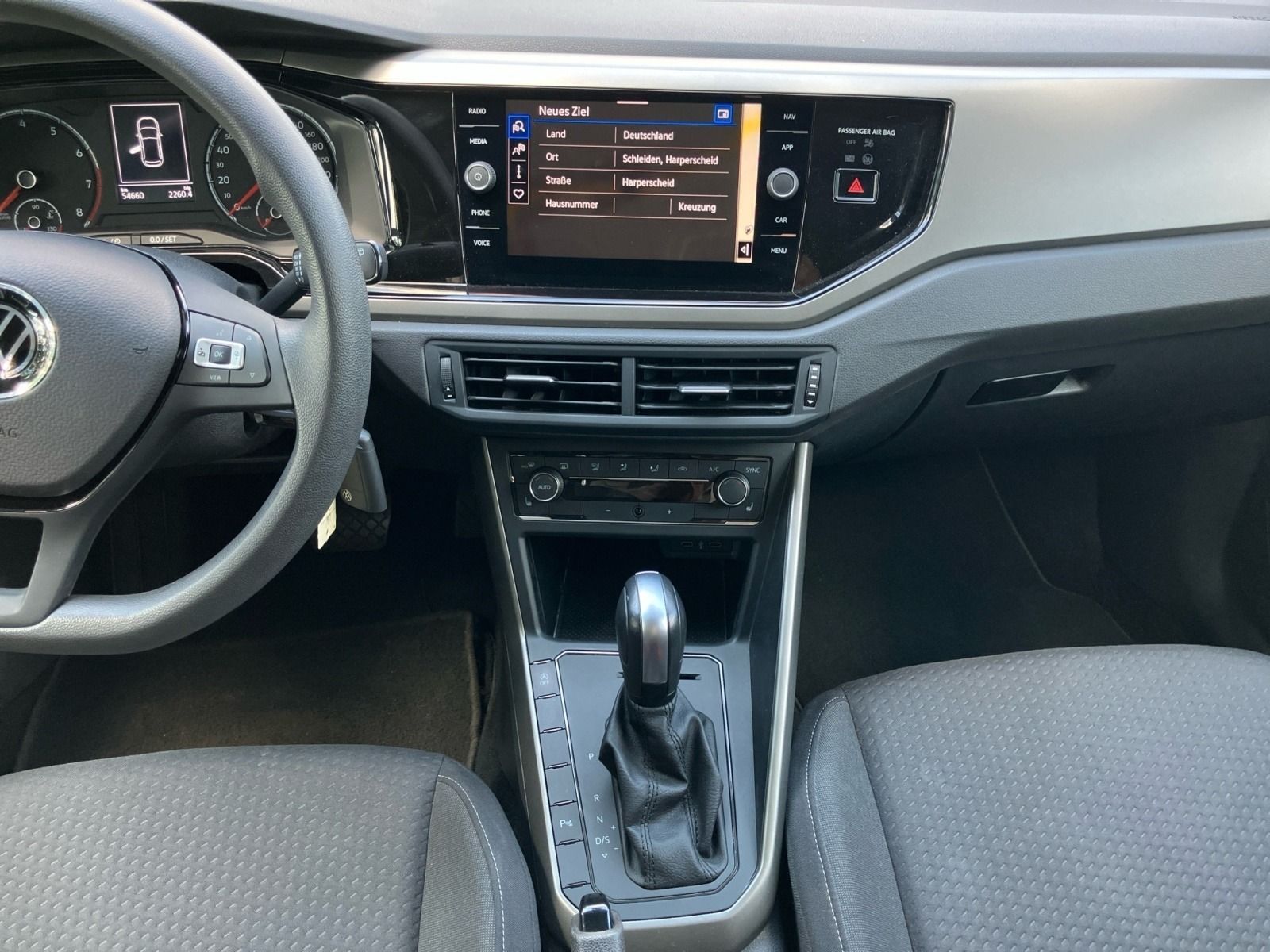 Volkswagen Polo VI 1.0 TSI DSG 7-Gang Comfortline - Samsaru's Car Outlet
