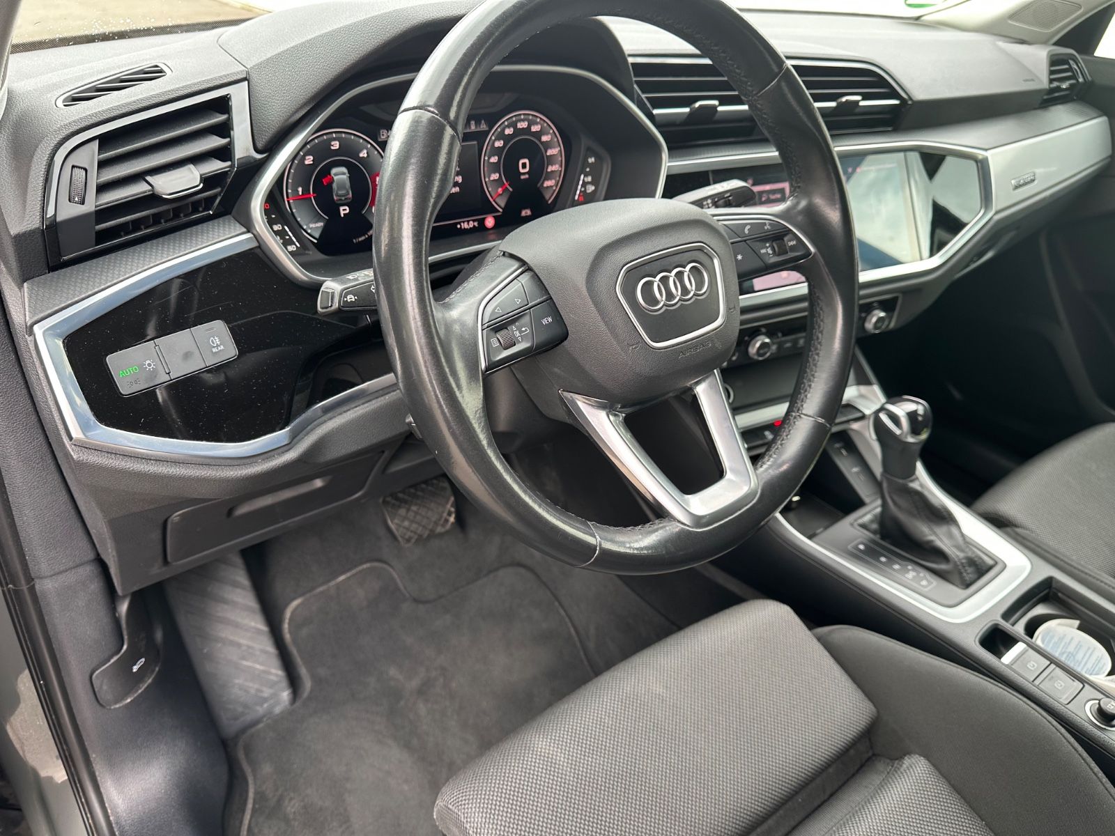 Audi Q3 35 TDI quattro advanced - Samsaru's Car Outlet