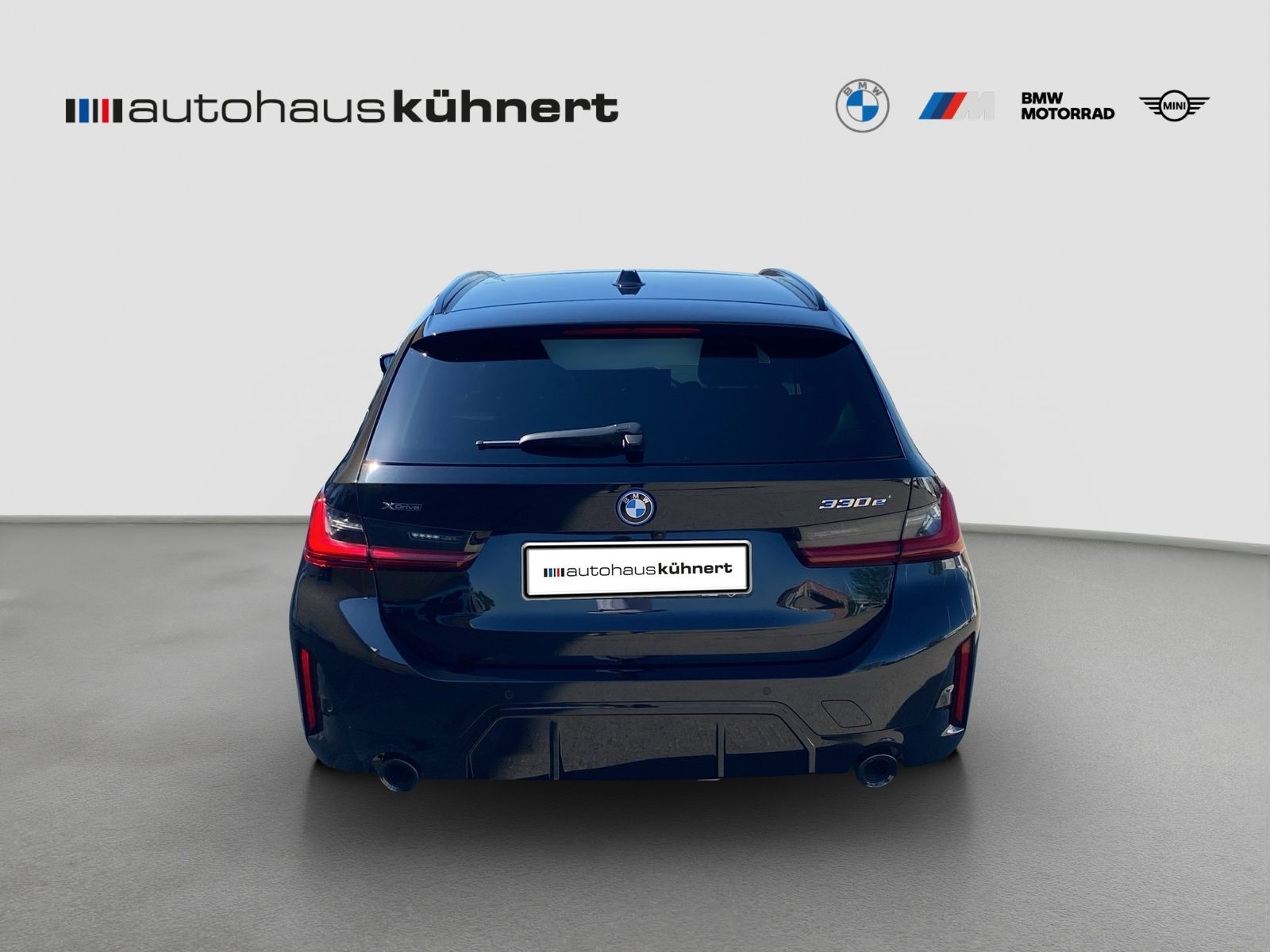 BMW 330e xDrive touring ///M Sport PRO PanoSD AHK AC