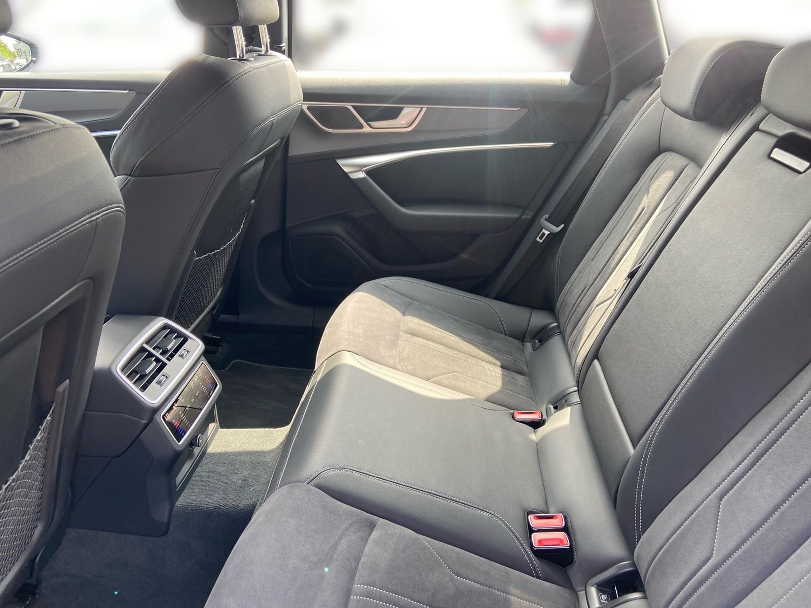 Audi A6 Avant - Samsaru's Car Outlet