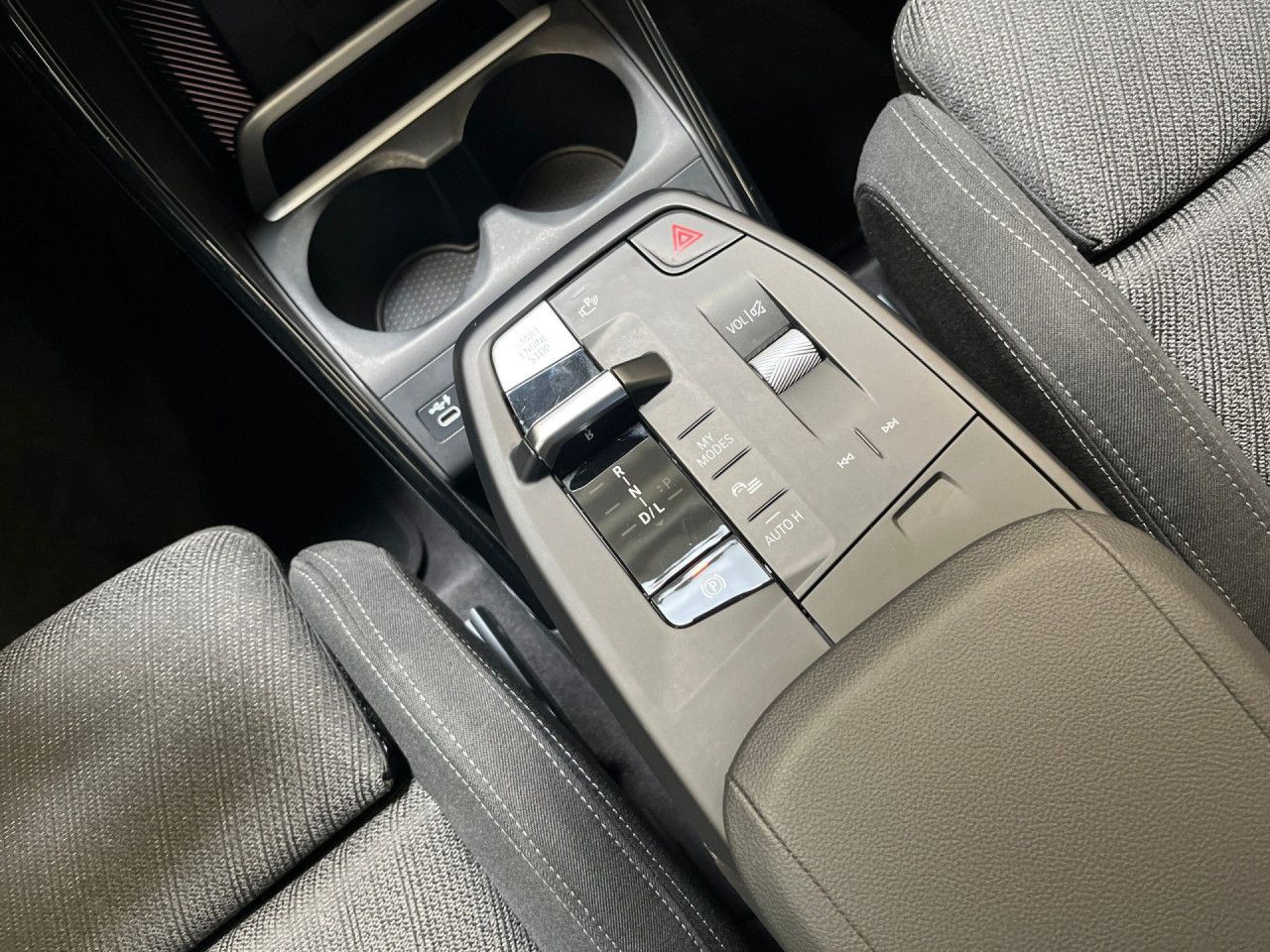 BMW X1 xDrive23d Sport - Samsaru's Car Outlet