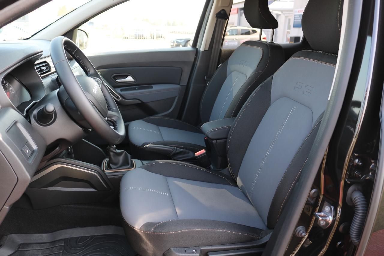 Dacia Duster II Extreme 4WD - Samsaru's Car Outlet
