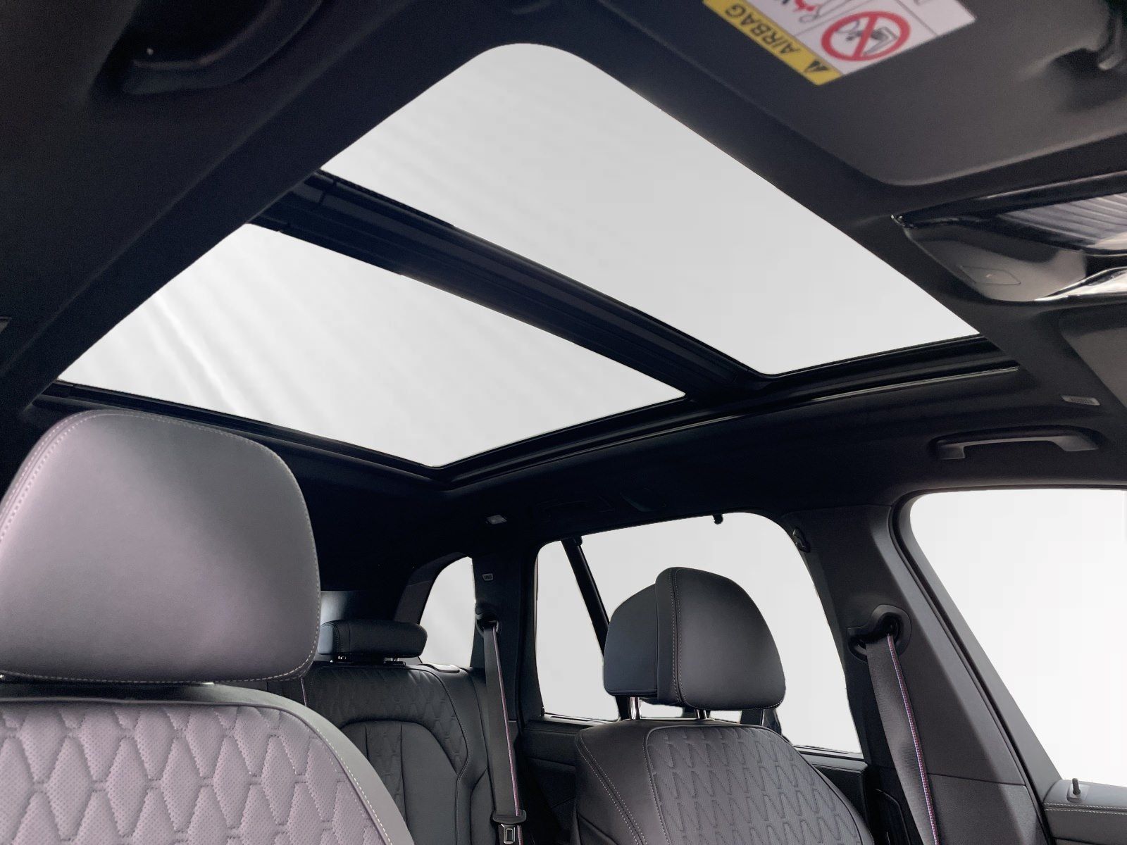 BMW X5 xDrive50e M Sport Pro|AHK|SkyLounge|H/K