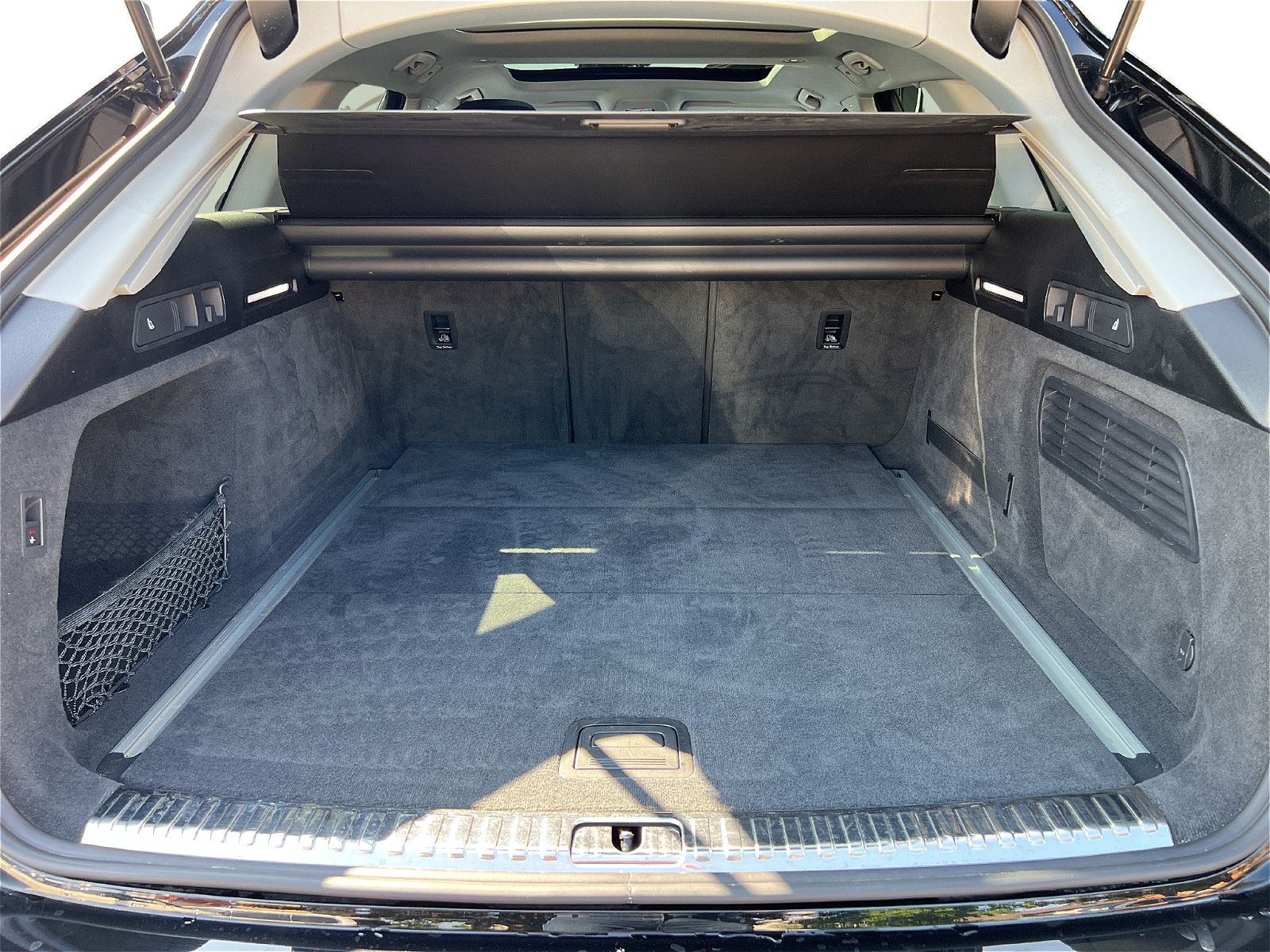 Audi A6 Av 40 TDI quattro sport - Samsaru's Car Outlet
