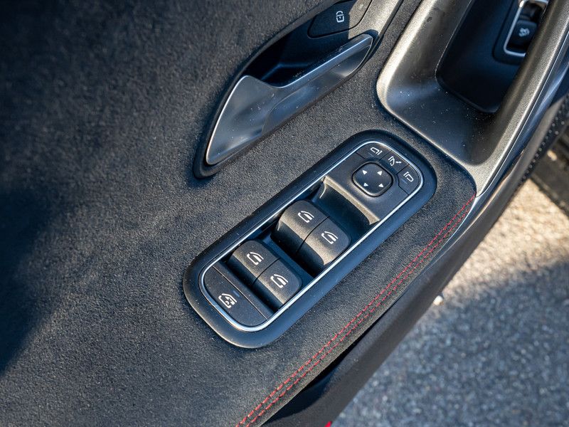 Mercedes-Benz CLA 250 4M Coupé AMG-Sport - Samsaru's Car Outlet