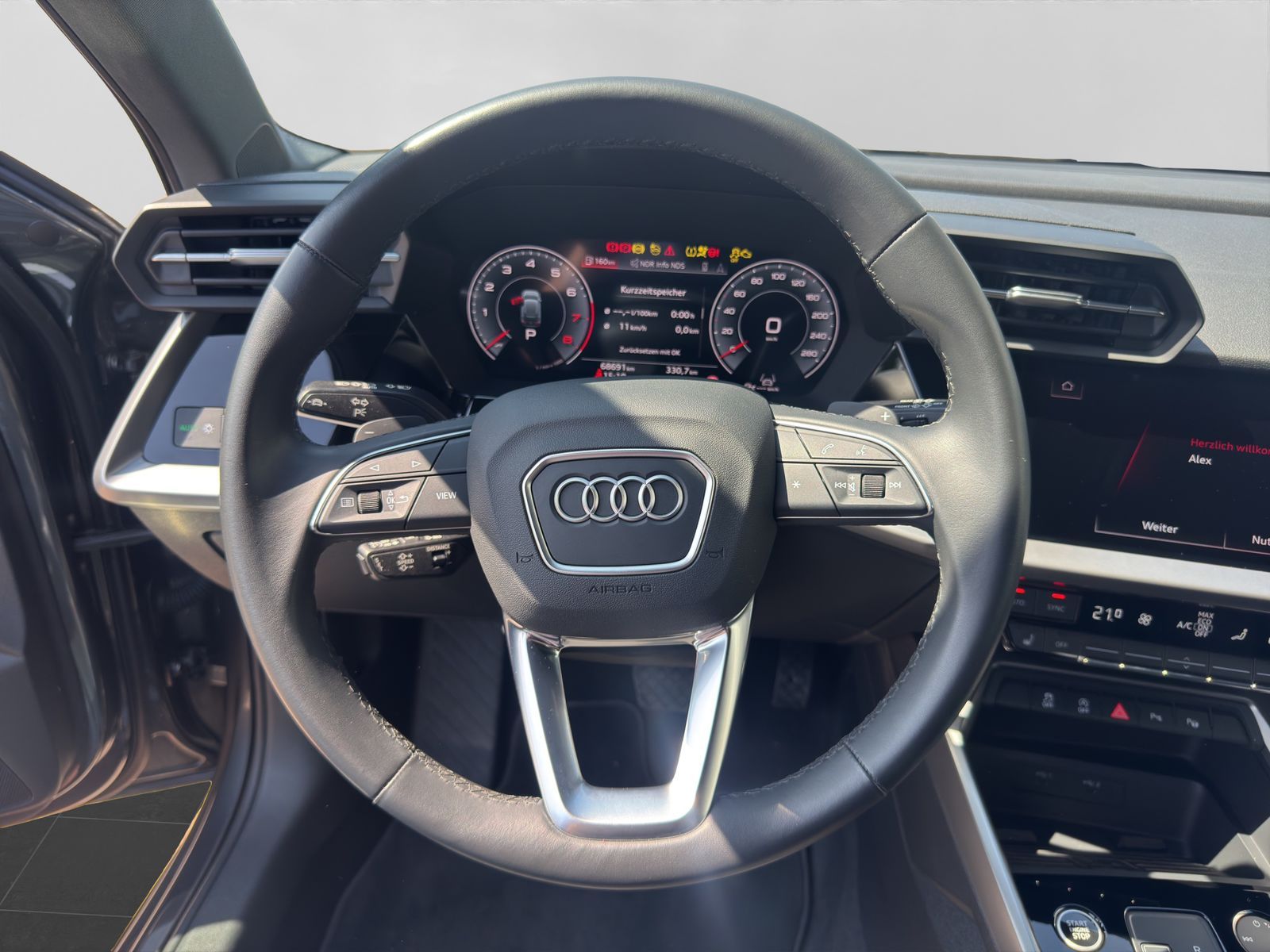 Audi A3 Sportback 35 TFSI S line - Samsaru's Car Outlet
