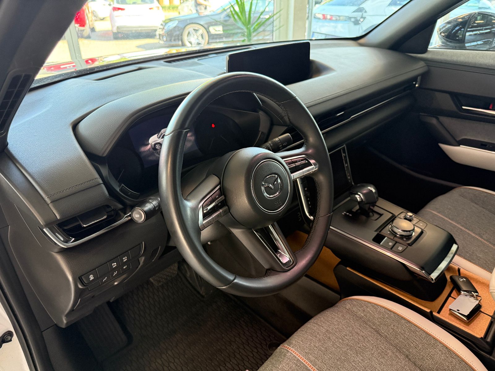 Mazda MX-30 First Edition - Samsaru's Car Outlet