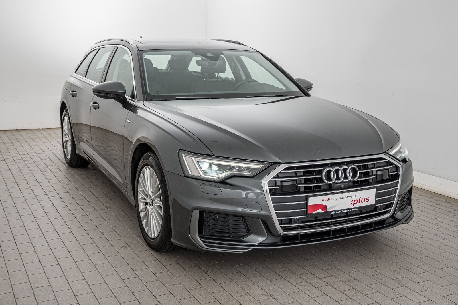 Audi A6 Avant 45 TFSI S tr. - Samsaru's Car Outlet